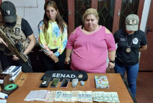 Diario HOY | Microtraficantes fueron detenidas en un ómnibus con varias dosis de crack y cocaína