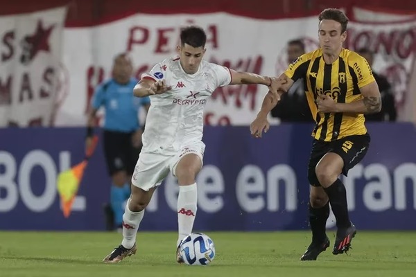 Un Guaraní desconocido cayó goleado ante Huracán | 1000 Noticias