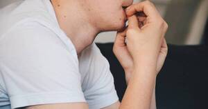 La Nación / ¿Sabías que estos malos hábitos podrían estar dañando tus dientes?