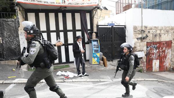 Ataque en Cisjordania deja dos mujeres israelíes fallecidas | 1000 Noticias