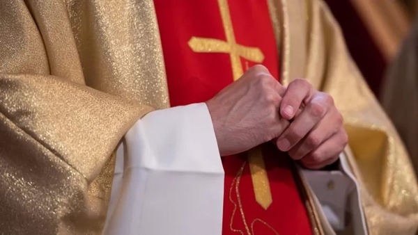 Más de 600 niños abusados por 150 sacerdotes en Estados Unidos | 1000 Noticias