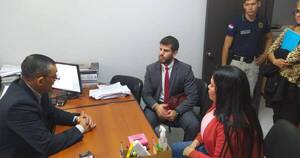 La Nación / San Lorenzo: imputan a funcionaria y suboficial por expedición irregular de registros