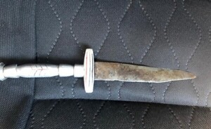Hieren de dos puñaladas a un joven en ronda de tragos