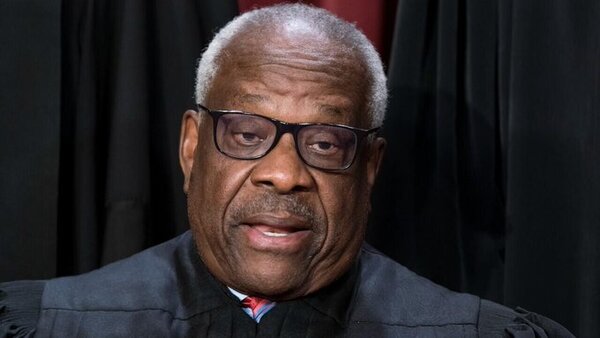 Estados Unidos: piden investigar al juez Clarence Thomas por lujosos viajes no reportados