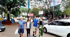 La Nación / Aumento de atractivos en Foz beneficia a CDE y más en Semana Santa