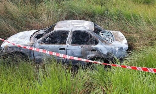 Una mujer fue hallada calcinada en su vehículo en Paraguarí - OviedoPress