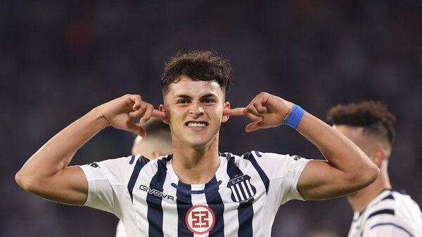 Ramón Sosa aporta un doblete para Talleres
