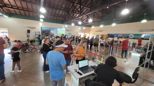 Gran cantidad de visitantes en circuitos de Yacyretá habilitados por Semana Santa - .::Agencia IP::.