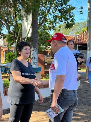 Vergara siente el respaldo de vecinos del barrio Buena Vista de Encarnación