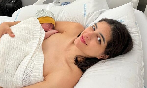 Pati Ginzo recibió a su nuevo bebé en España