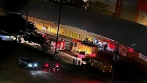 Controlan incendio en local comercial en PJC - Noticias Paraguay