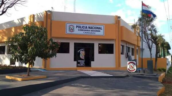 ¡Bestial! Le tajearon todo mal la cabeza y dejaron el cuerpo tirado en un baldío