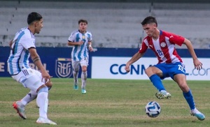 Paraguay iguala ante Argentina y clasifica en segunda posición