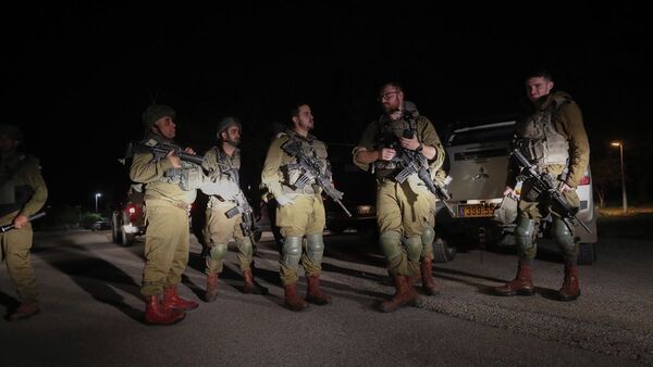 Israel ataca Siria con artillería y por aire tras el lanzamiento de 6 cohetes