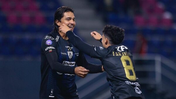 Moreno Martins debuta con gol en Ecuador