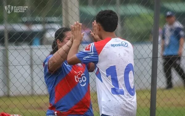 Sub 15: Cerro Porteño goleó y quedó solo en la cima con puntaje perfecto - Fútbol - ABC Color