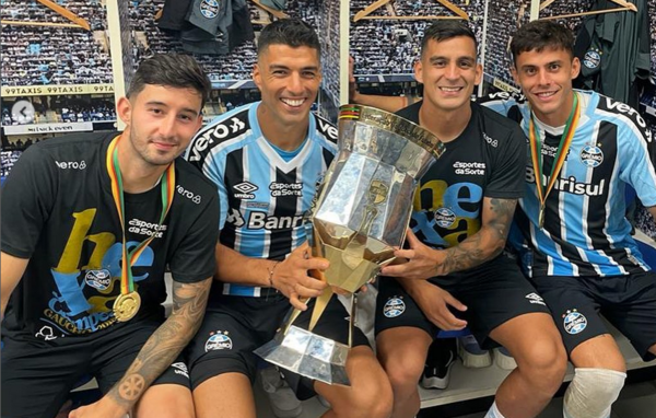 Mathías Villasanti se consagró campeón gaucho con Gremio - Megacadena — Últimas Noticias de Paraguay