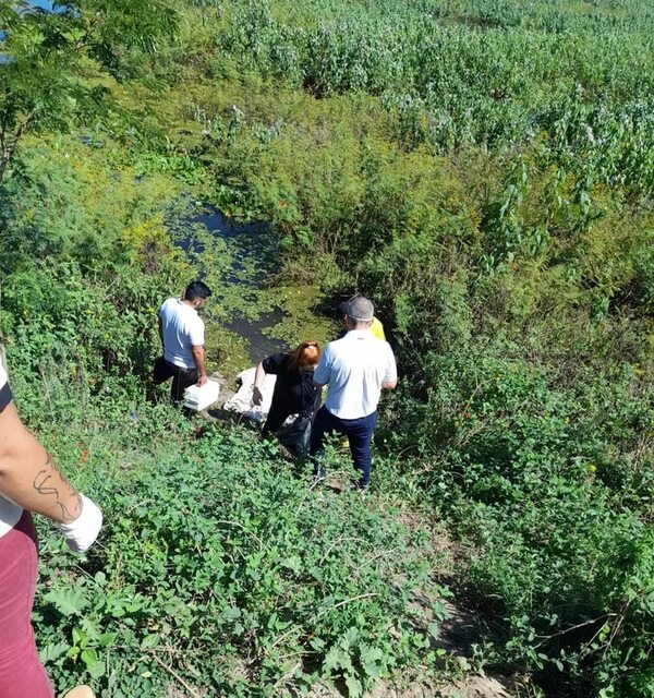 Encuentran el cuerpo de un joven en el arroyo Ñeembucú - Policiales - ABC Color