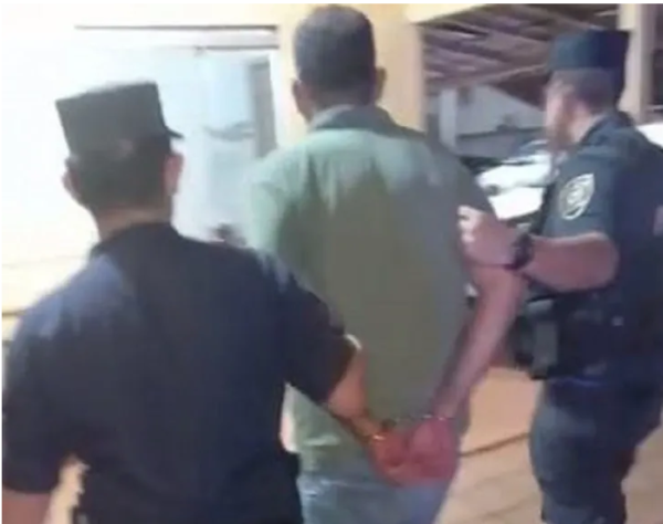 Rapai asesina a su esposa y raja en su camionetaza