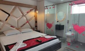 Sesentón no aguantó “los placeres de la carne” y murió en un motel anga