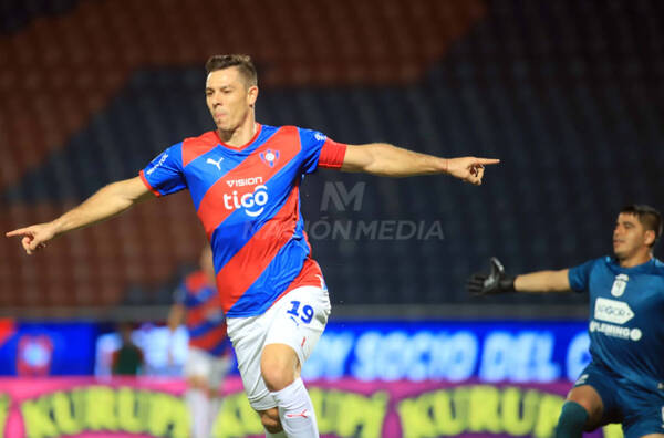 [VIDEO] Cerro Porteño ganó con lo justo y nuevamente es escolta de Libertad