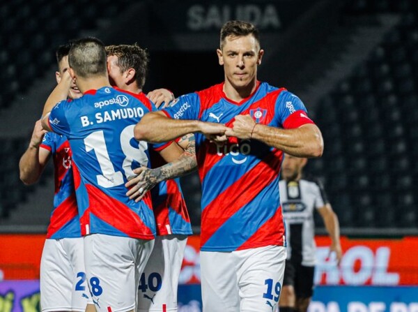 Al Ciclón le bastó un gol de Churín para recuperar la senda triunfal - La Tribuna
