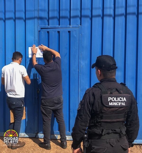 Intervienen y suspenden actividades en empresa que emitía humo tóxico - Noticde.com