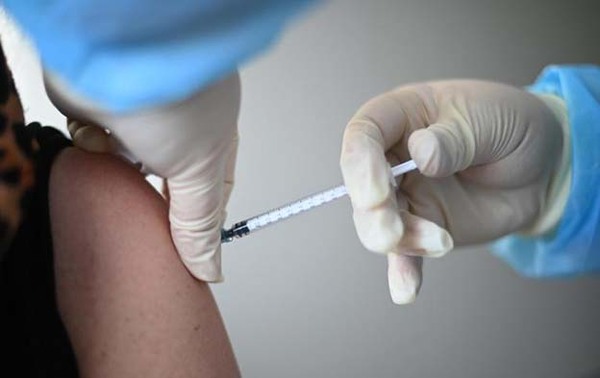 Informan que vacunas contra influenza y covid se pueden aplicar de forma simultánea | DIARIO PRIMERA PLANA