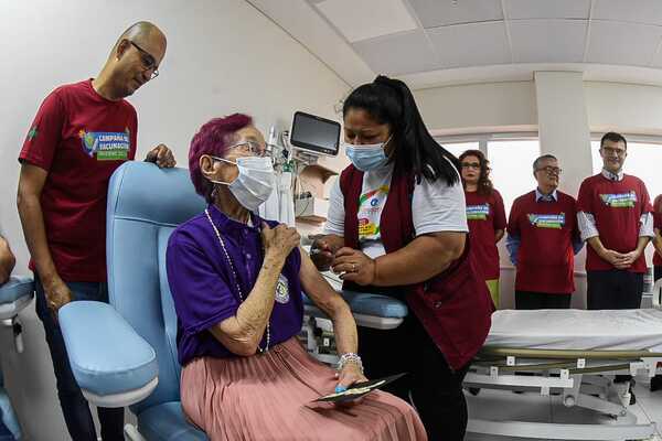 ¡Desde hoy! Inició la Campaña de Vacunación Invierno 2023 y te contamos dónde ir - Megacadena — Últimas Noticias de Paraguay