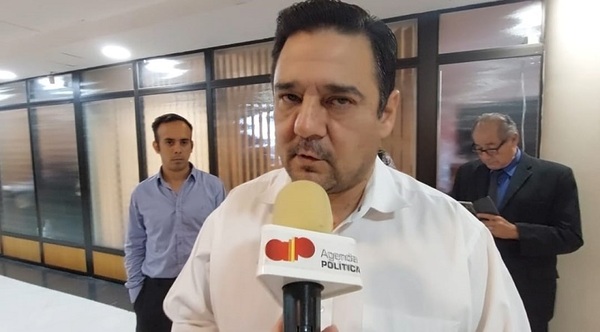 Buzarquis confirma que Senado acompañará a Santacruz en denuncia contra presidente de Corte