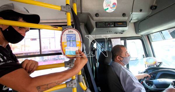 La Nación / Billetaje electrónico: 26.000 pasajeros fantasmas utilizaron el transporte público