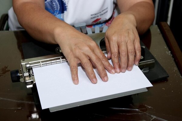 Diario HOY | TSJE ajusta detalles para implementar el Voto Accesible en las elecciones