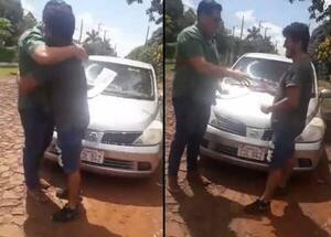SORTEÓ SU AUTO PARA OPERACIÓN DE SU HIJA Y EL GANADOR LE DEVOLVIÓ
