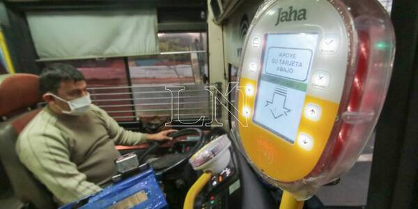 Diario HOY | Presentan pruebas ante la Fiscalía por caso de "validaciones fantasma" en buses