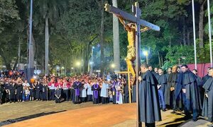 El viacrucis de Hernandarias fue el mayor evento de Semana Santa en Alto Paraná