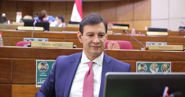 La Nación / Los números están a favor del partido y la migración de votos no sucede en política, asegura Beto Ovelar