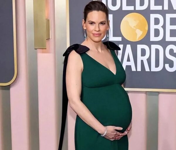 Hilary Swank, a los 48 años, anunció la llegada de sus gemelos: “No fue fácil” - Gente - ABC Color
