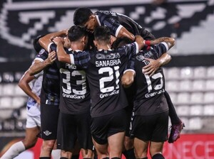 Libertad sumó de a tres en Para Uno - APF