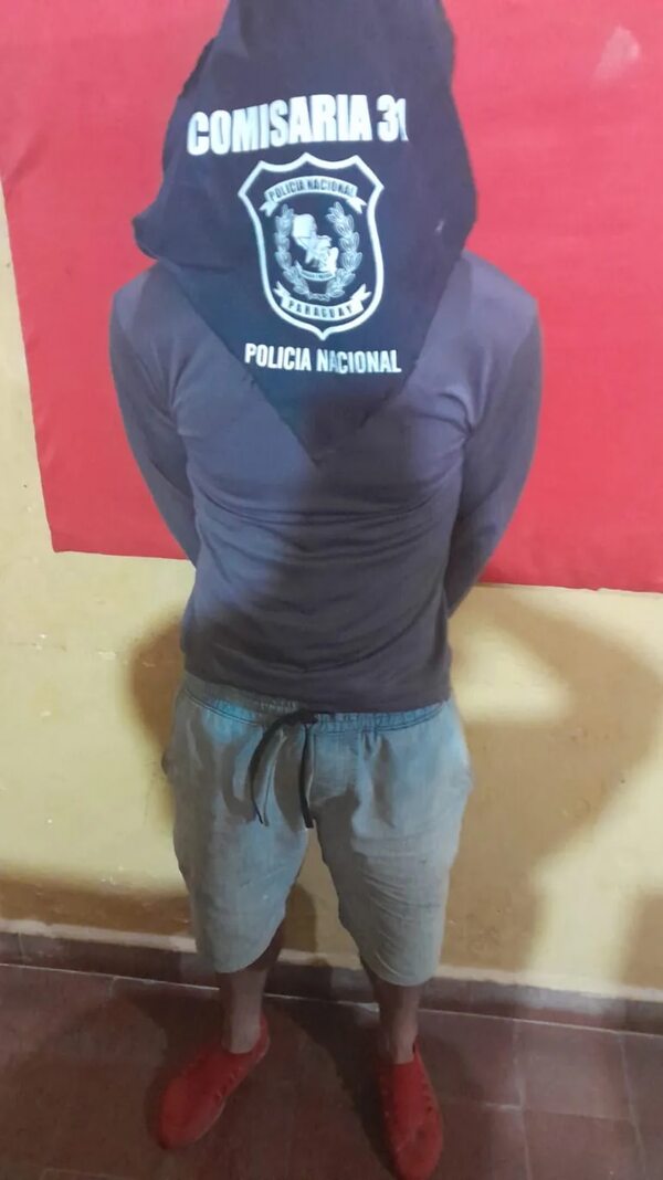 Policía detuvo a delincuente que habría entrado a hurtar una Parroquia de Reducto - Nacionales - ABC Color