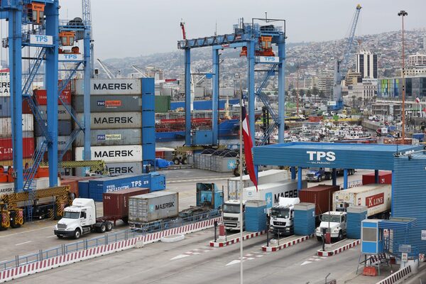 Chile anota en marzo el mayor superávit comercial desde abril de 2007 - MarketData