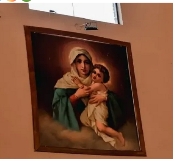 No perdonan ni en Semana Santa: Desconocidos robaron imagen de la Virgen de Shoesntatt