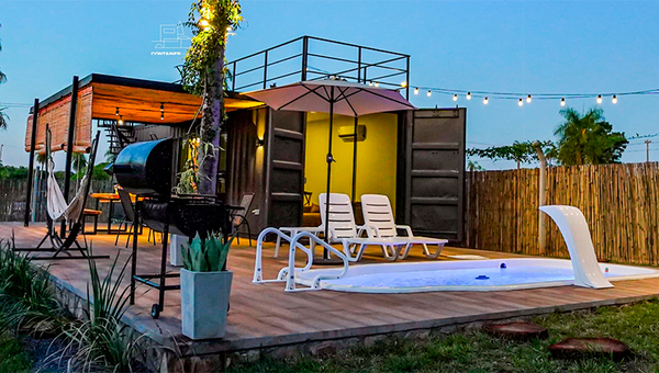 Módulo de turismo: Container Lodge adapta contenedores para un descanso de lujo en San Ber