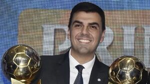 Contratos millonarios no eran firmados por tesorero