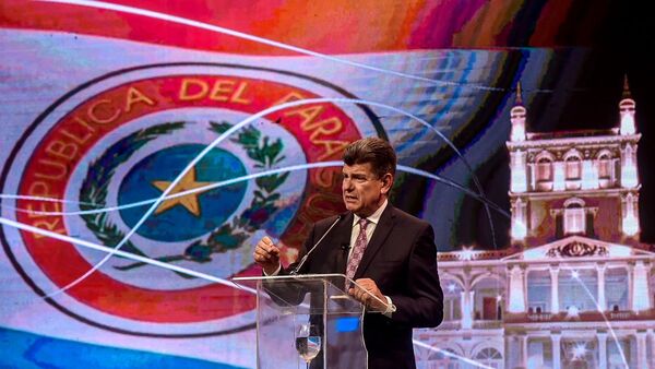 Dinero de corrupción irá a salud gratuita, asegura Efraín Alegre