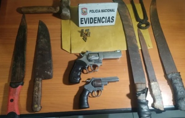 Diario HOY | Cinco detenidos en Capiatá durante “limpieza” de una propiedad