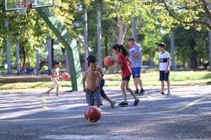 Diario HOY | Propuesta de Escuelitas Deportivas en el Parque Caballero