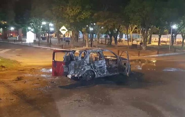 Buscaron restos óseos en vivienda de hombre que quemó su auto en San José de los Arroyos – Prensa 5