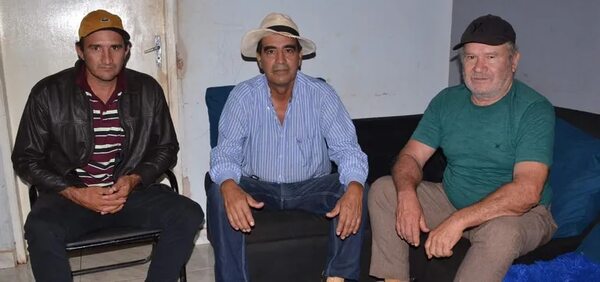 Campesinos denuncian que fueron engañados por funcionario de Indert de Caazapá - Nacionales - ABC Color