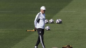 El Real Madrid cierra la preparación del Chelsea sin Mendy