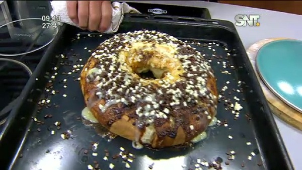 Bloque Cocina de la Mañana de Cada Día: ''Rosca de Pascua'' - SNT